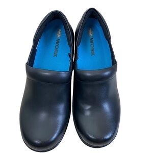 Dr Scholl’s black leather work clogs oil, slip resistant 9M like new nurses shoe